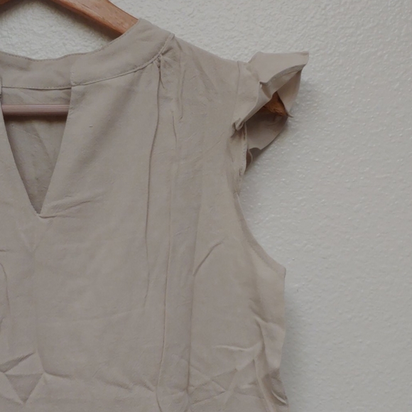 Bohemian Ruffled sleeve Vneck dress - Picture 4 of 5